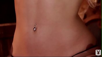 violet-heat-nicolette-shea-nude