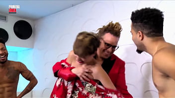 Sara Escudero, spanish TV star, in a sexy photo session