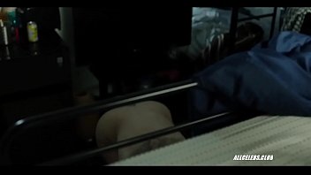 Lena Dunham in Girls in s06e01 (2017)