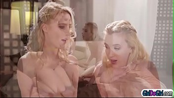 Samantha Rone and Cadence make stepmom Sarah Vandella squirt