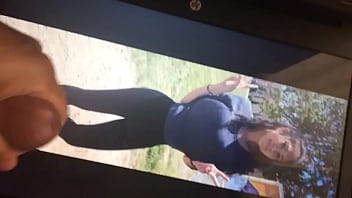 I jerked off to my hot best friend cum tribute