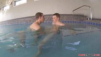 Johnny &_ Adam Fuck Underwater Bareback
