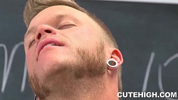 Sultry Rilynn Rae Sucks Dick and Boned