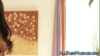 Vag rub les lick masseuse