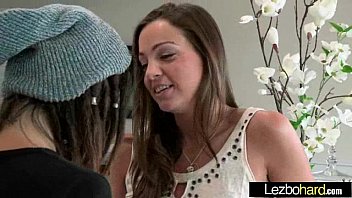 (Abigail Mac &amp_ Daisy Summers) Amateur Teen Girls Make Love In Hot Lesbian Act video-01