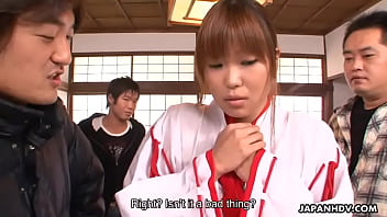 Shrine maiden getting fucked and creamed in her pussy