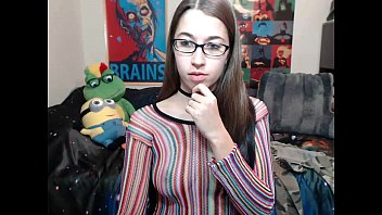 6cam.biz cute alexxxcoal flashing pussy on live webcam