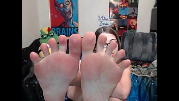 6cam.biz Hot alexxxcoal flashing pussy on live webcam