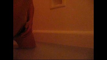 chilena , mi esposa en la ducha