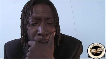 Sexy wife meets a new black master