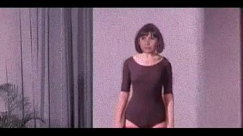 L&#039_ecole De Danse De Slience 1981 (Eng subs)