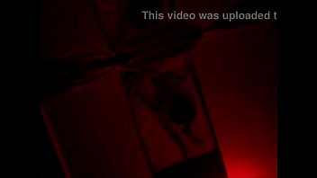 Karen Camila chupeteando pija