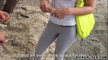 Real amateur Minnie Manga banged under the tree for cash