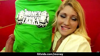Wanna do sex for money 19