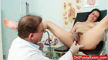 Cougar Helena lousy unshaven hole inspection