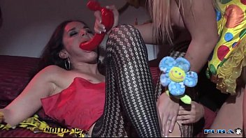 Leya Falcon and Sheena Ryder