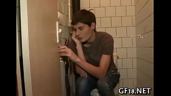 Sex appeal round assed sweetheart