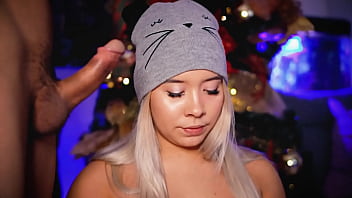 College blonde toys with hard cock on webcam show