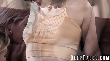 Lesbian babes Casey Calvert and Paige Owens licks each other