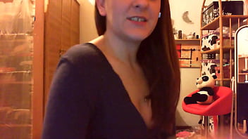 Weird shemale doll with big penis and big vagina to fill with shiny massage oil