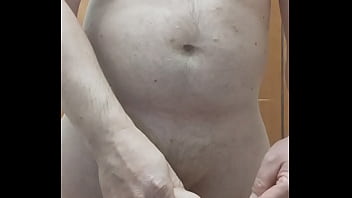 VID 263 Masturbare baut mult pisat penetrare anala mancat sperma (10min)