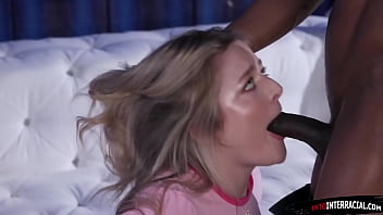 19yo Jill Taylor want the big black cock