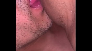 Chupando la arepita de mi se&ntilde_ora