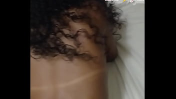 COMI O CUZINHO COM A L&Iacute_NGUA NOVINHA GOSTOU TANTO QUE VOU COMER COM A PICA A PR&Oacute_XIMA VEZ.