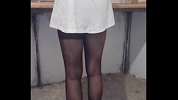 Azgın t&uuml_rk kadını k&uuml_lotlu &ccedil_orap fantazisi