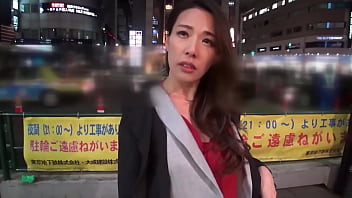 【ガチ中出し】マジ軟派、初撮。 27。！醸し出す雰囲気がむっちゃセクシーなれいかさん 本当に艶っぽい！初めて出会った男と密室で二人りきだというのに、どこか余裕があるこのかんじ&hellip_。なんだかこっちがドキドキしてきました&hellip_。 https://bit.ly/410dMp5