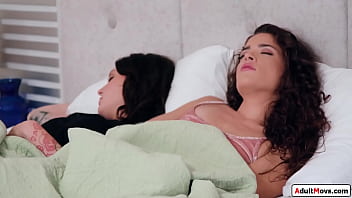 AdultMovs.com - Busty babe lets gf watch her get licked