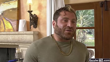 Trans hitchhiker Itzel Saenz wants dick