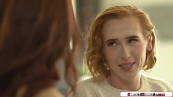 Busty ts Tori Easton barebacks a tgirl