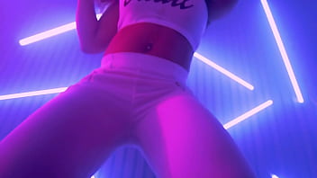 Liz Vicious, Raven Riley, Angie Bonita, Diamond Raven &_ Lots of Friends having fun celebrating XVIDEOS