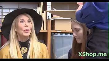 Heavenly whore Erica Lauren fucks and deepthroats