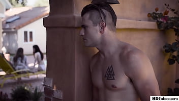 Chanel Preston, Evelyn Claire - StepBro And step Sis Fighting Over Mommy'_s Pussy