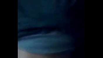 Chica de 19 a&ntilde_os follada perrito