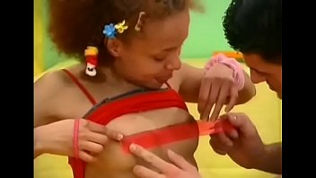 Python sucking pleasures in hand of playful brunette gf Dizzy