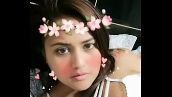 Hot curvy girl on cam