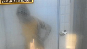 CAMILA BA&Ntilde_ANDOSE EN PROGAMA PORAMOROPORDINERO