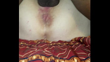 Sharing daddy'_s pussy!!