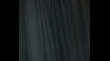 cachetero rojo abriendo mis enormes nalgas