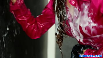 Gloryhole sucking eurobabe drenched in jizz