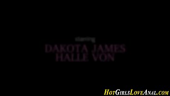 Cute lesbo teen toys ass