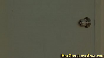 Newbie lez anal toying