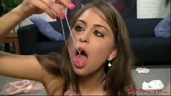 xvideos.com e890fbd2d09d9322e590b31842576b95