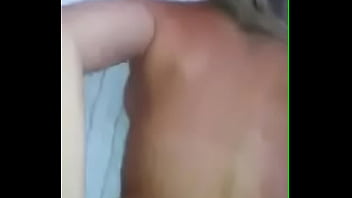 Loira gostosa levando pica na buceta e no cu, gemendo gostoso