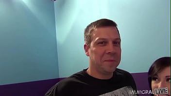 Russian Fan Fills Britney Amber, Jennifer White &amp_ Laela Pryce with Post-Soviet Pipeline