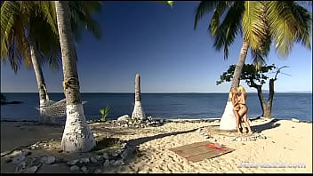 Jennifer Love and Tarra White Use Dildo up Ass While Rubbing Clitoris