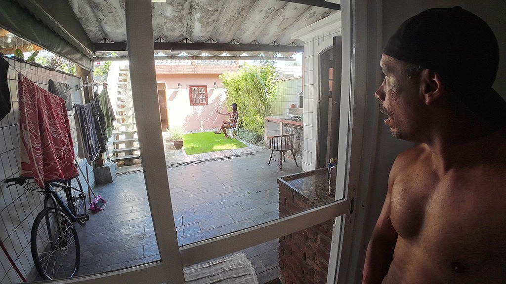 exclusivo pros subscritos! - pack 6 videos sem edicao, totalmente crus, tirados direto das cameras pra voce aqui! veja os erros, gafes e enganos de uma gravacao real, caseira e amadora!